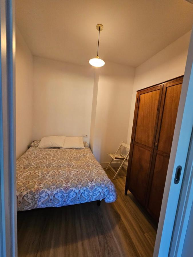 Apartamentos En El Centro - Plaza De Amboage - Wifi Ferrol Buitenkant foto