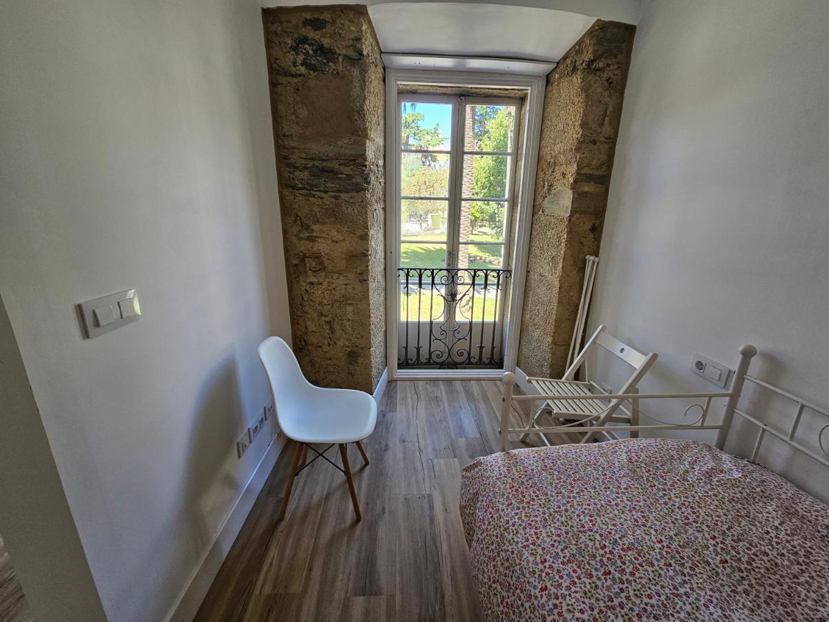 Apartamentos En El Centro - Plaza De Amboage - Wifi Ferrol Buitenkant foto