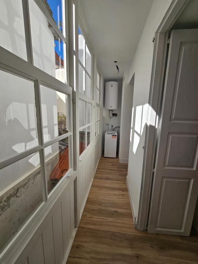 Apartamentos En El Centro - Plaza De Amboage - Wifi Ferrol Buitenkant foto