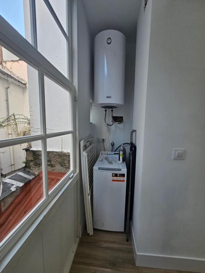 Apartamentos En El Centro - Plaza De Amboage - Wifi Ferrol Buitenkant foto