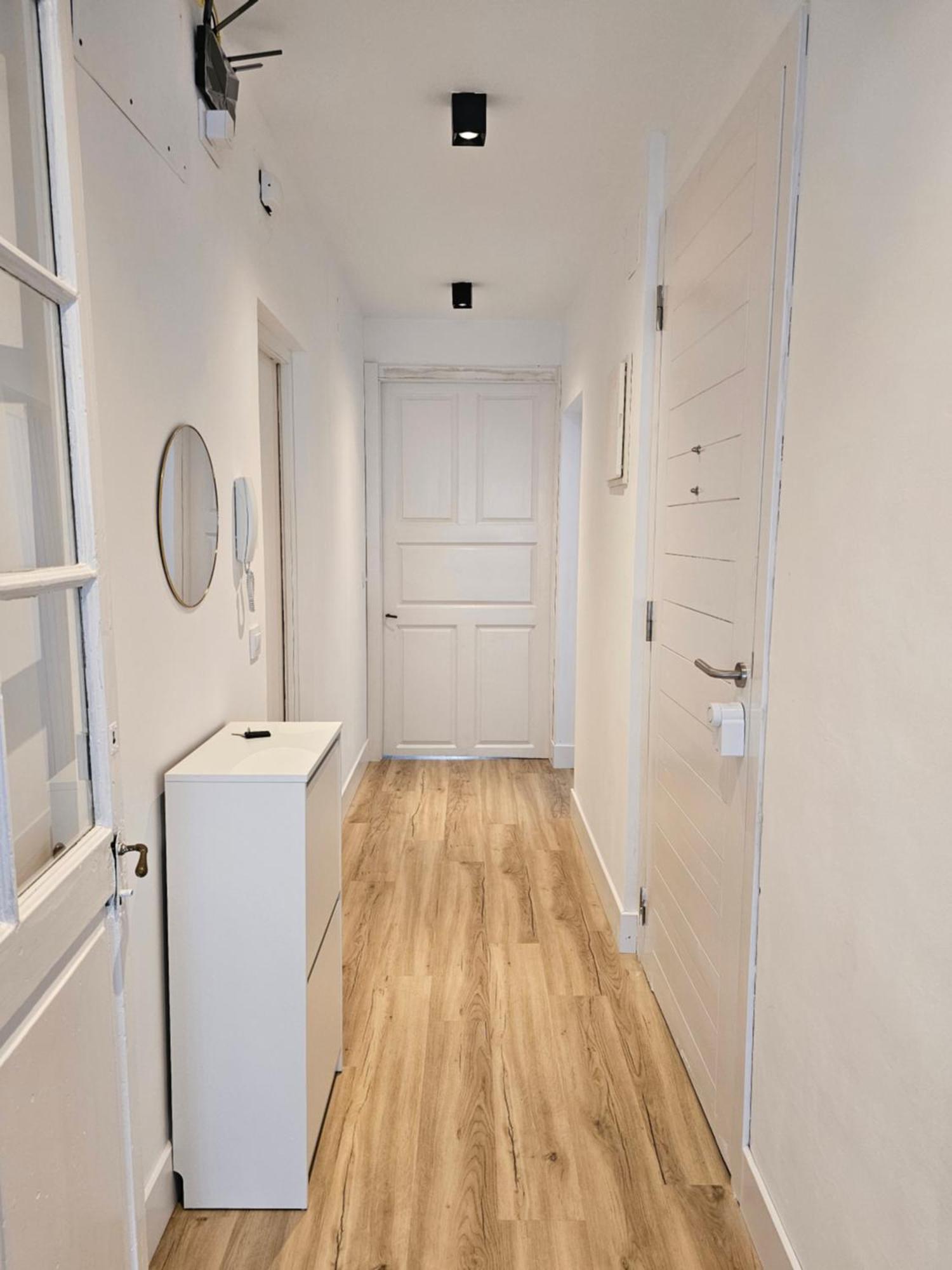 Apartamentos En El Centro - Plaza De Amboage - Wifi Ferrol Buitenkant foto