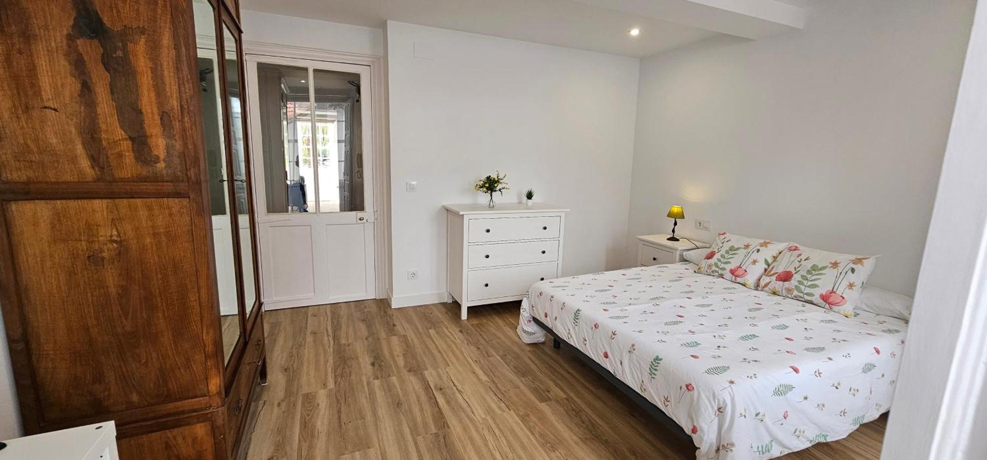 Apartamentos En El Centro - Plaza De Amboage - Wifi Ferrol Buitenkant foto