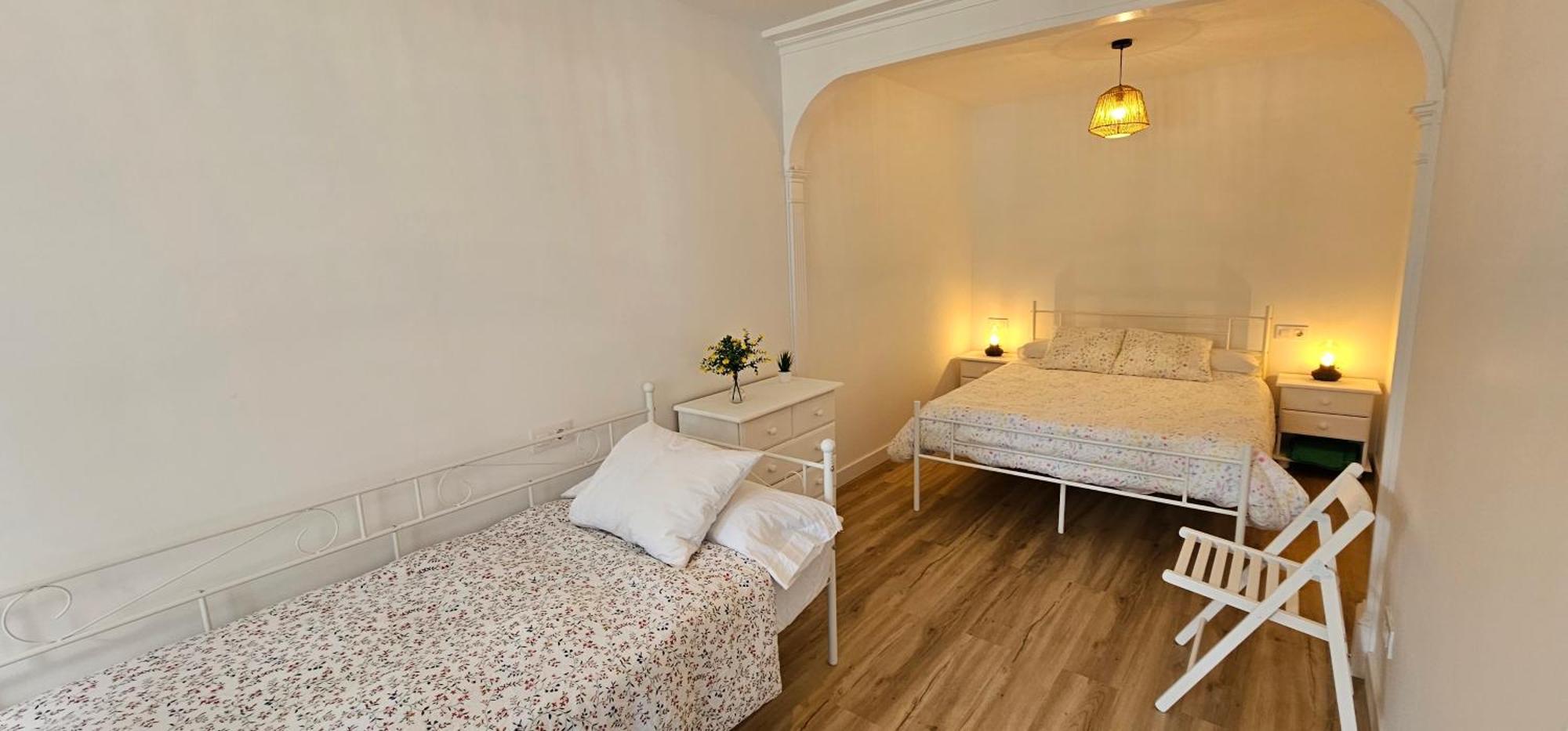 Apartamentos En El Centro - Plaza De Amboage - Wifi Ferrol Buitenkant foto